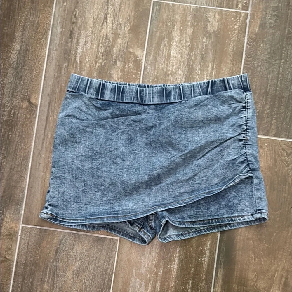SHEIN Light Blue Denim Skirt